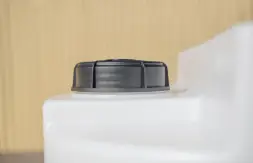 Емкость дозировочная 500л белая